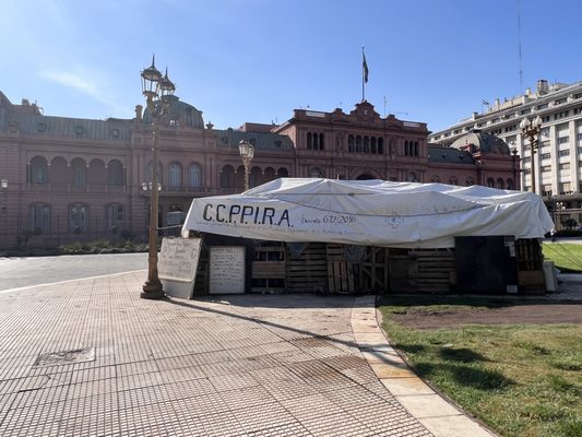 Plaza de Mayo by null