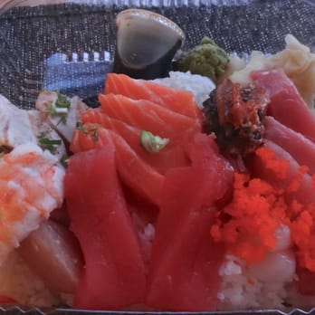 Musashi's - Chirashi bowl $14 - Sushi Bars Near Me - Seattle, Washington