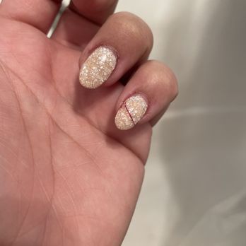 Bijou Nails & Spa - Eyelash Service Near Me - Glendale, California