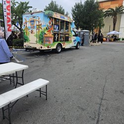 Kona Ice - The truck