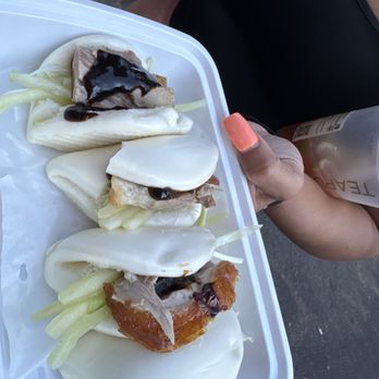 Peking Duck Sandwich Stall - Food Stands Near Me - Flushing, New York Peking Duck Sandwich Stall - Food Stands Near Me - Flushing, New York