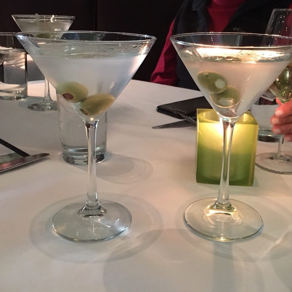Campagnola - Great martinis here! - Italian Near Me - Evanston, Illinois Campagnola - Great martinis here! - Italian Near Me - Evanston, Illinois
