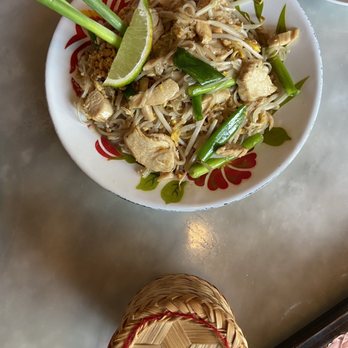 Love at First Bite - Thai Near Me - Lexington, Massachusetts Love at First Bite - Thai Near Me - Lexington, Massachusetts