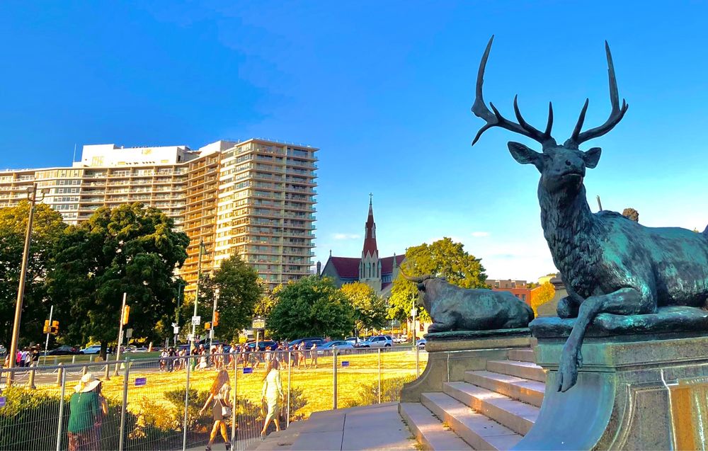 THE PHILADELPHIAN Updated September 2024 2401 Pennsylvania Ave