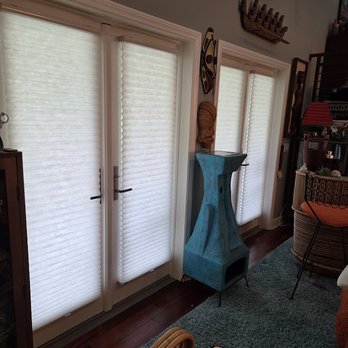 The Blind Chick - Shutters Near Me