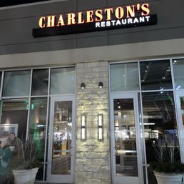 Exterior outside entrance of Charleston's - I think that's called the front entrance! - Kansas City, Missouri Exterior outside entrance of Charleston's - I think that's called the front entrance! - Kansas City, Missouri
