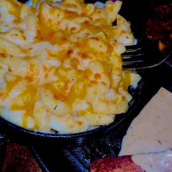 IZKINA - Mac & cheese - Lounges Near Me - Dallas, Texas IZKINA - Mac & cheese - Lounges Near Me - Dallas, Texas