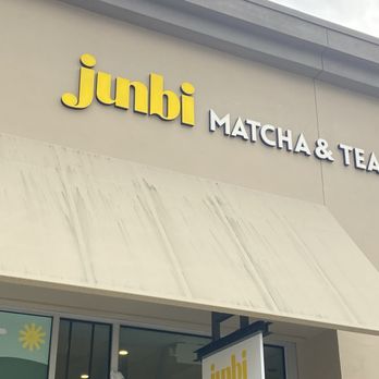 Junbi Matcha & Tea - Outside - Bubble Tea Near Me - Livermore, California