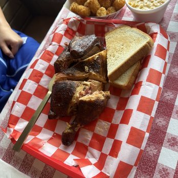 Hayward's Pit Bar-B-Que - Barbeque Near Me - Shawnee, Kansas Hayward's Pit Bar-B-Que - Barbeque Near Me - Shawnee, Kansas