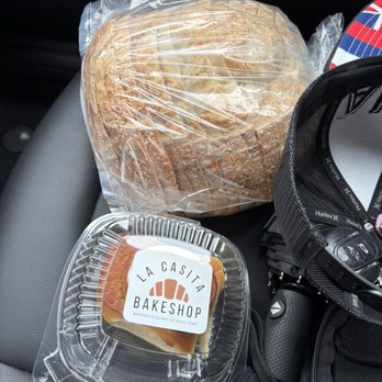 La Casita Bakeshop - Bakeries Near Me - Richardson, Texas