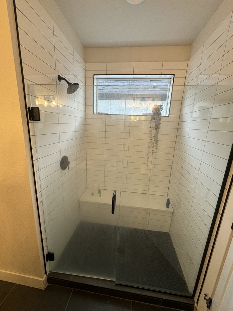 Slide of Luxe Plumbing