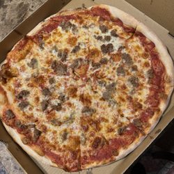 Michael's Pizzeria Restaurant - Meatball pizza