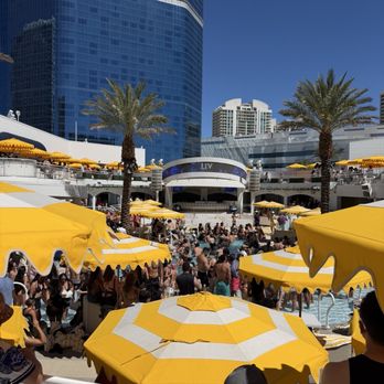 LIV Beach - Swimming Pools Near Me - Las Vegas, Nevada LIV Beach - Swimming Pools Near Me - Las Vegas, Nevada
