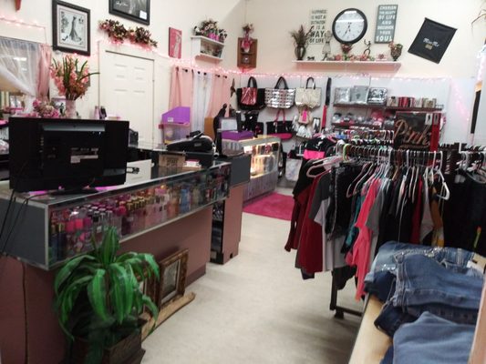 Yard Birds Mall & Storage by null