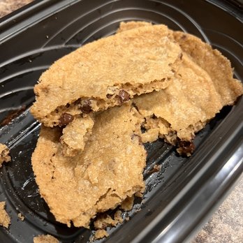 Old Chicago Pizza + Taproom - Sad looking cookie - Pizza Near Me - Loveland, Colorado Old Chicago Pizza + Taproom - Sad looking cookie - Pizza Near Me - Loveland, Colorado