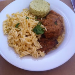 Café Restaurant du Midi - Plat : lapin à la moutarde, torsades et flan de courgette