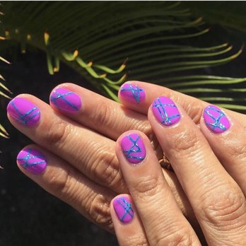 Heygirlnails - Gel mani with moderate nail art - Nail Technicians Near Me