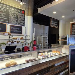 Art Is In Bakery