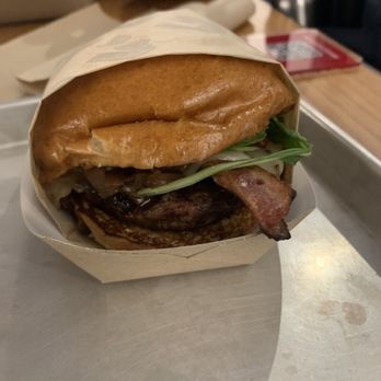 Gott's Roadside - California Burger - Burgers Near Me - San Francisco, California