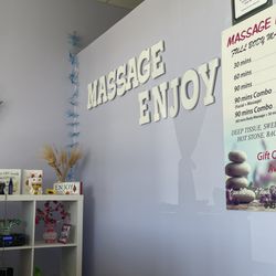 Massage Enjoy - Prices and front entrance