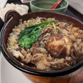 Hana Japanese Eatery - Gyudon nabe - Sushi Bars Near Me - Phoenix, Arizona