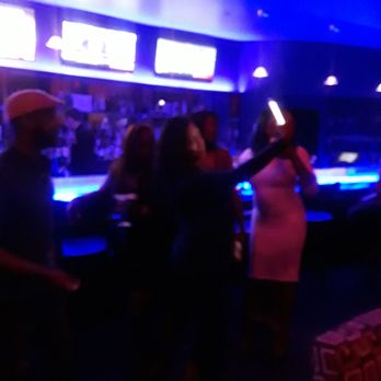 Blu - Cocktail Bars Near Me - Biloxi, Mississippi