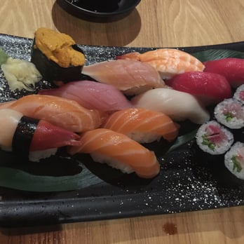 Sakanaya - I love sushi - Japanese Near Me - Champaign, Illinois