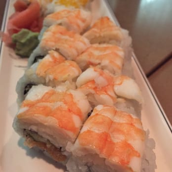 Robata Maplewood - Cardinal rolls are very tasty - crunchy with a bit of spice - Sushi Bars Near Me - Maplewood, Missouri Robata Maplewood - Cardinal rolls are very tasty - crunchy with a bit of spice - Sushi Bars Near Me - Maplewood, Missouri