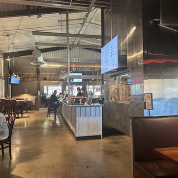 Firestone Walker - Paso Robles - Bar - Breweries Near Me - Paso Robles, California Firestone Walker - Paso Robles - Bar - Breweries Near Me - Paso Robles, California