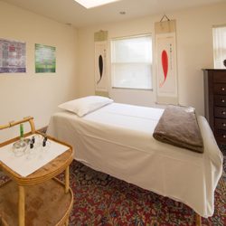 Golden Leaf Acupuncture