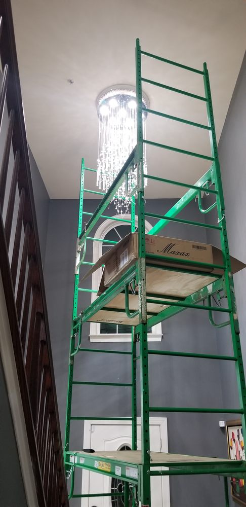 Slide of Cre8tive Solutions Contracting