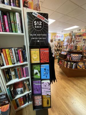 The Novel Neighbor by null