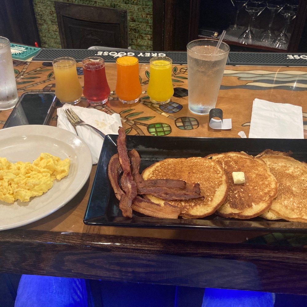 Skillet Junction - Pancakes, eggs, & bacon - Breakfast & Brunch Near Me - Jackson, Tennessee