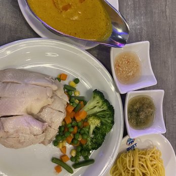 MYST Asian Fusion - Create your own creative combo - choose your favorite meat + carbs + sauce - Chinese Near Me - Burnaby, British Columbia