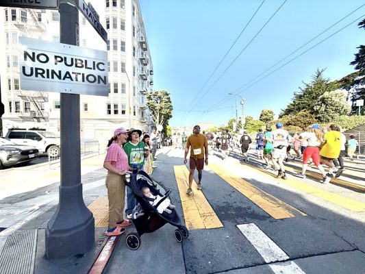Bay to Breakers by null
