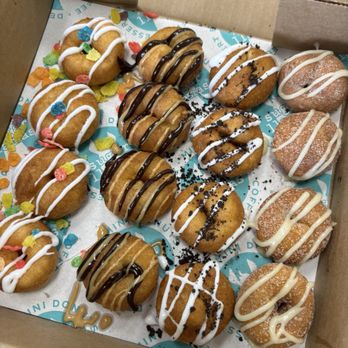 Sugar Llamas - Mini donuts - Coffee & Tea Near Me - Overland Park, Kansas Sugar Llamas - Mini donuts - Coffee & Tea Near Me - Overland Park, Kansas