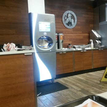Wendy's - Disappointed in how messy the place was today. No lids for the soda either unless you buy the big size. - Burgers Near Me - Homer Glen, Illinois Wendy's - Disappointed in how messy the place was today. No lids for the soda either unless you buy the big size. - Burgers Near Me - Homer Glen, Illinois