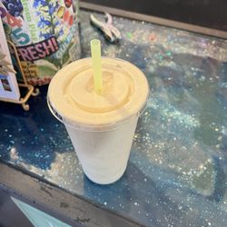 THE KRAFTY KUP - Peanut butter oat with almond milk! Delicious!