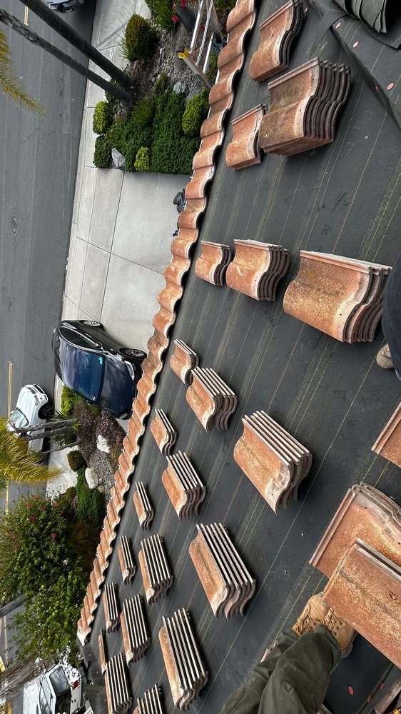 Slide of Bayside Roofing