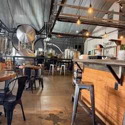 Hound Song Brewing - Indoor Dining