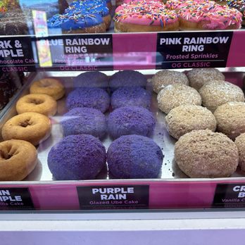 Pinkbox Doughnuts - Donuts Near Me - Henderson, Nevada Pinkbox Doughnuts - Donuts Near Me - Henderson, Nevada