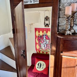 Harry Potter closet