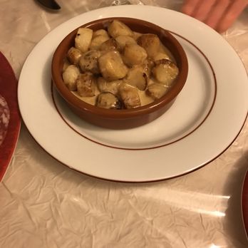 Au Bon Petit Bailly - Restaurants Near Me - Bailly Romainvilliers, 77 Au Bon Petit Bailly - Restaurants Near Me - Bailly Romainvilliers, 77