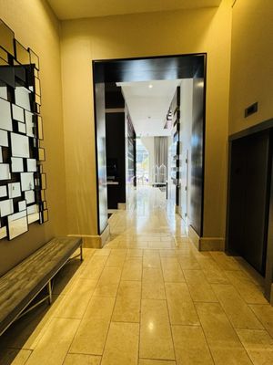 Hotel Adagio, Autograph Collection by null