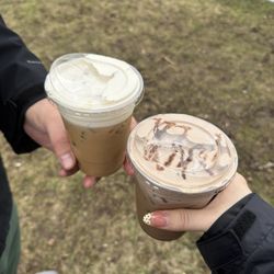 Wake N Brew Coffee - Salted honey latte/ brownie batter latte