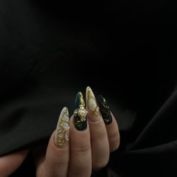Ultimate Nail & Beauty Lounge