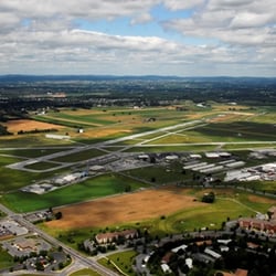 Lancaster Airport - LNS - Lancaster Airport, Lititz, PA
