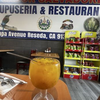 Con Sabor Salvadoreño - Ensalada M - Salvadoran Near Me - San Fernando Valley, California Con Sabor Salvadoreño - Ensalada M - Salvadoran Near Me - San Fernando Valley, California