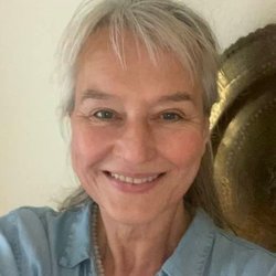 Quantum Level Health - Claudia Wenning, PhD