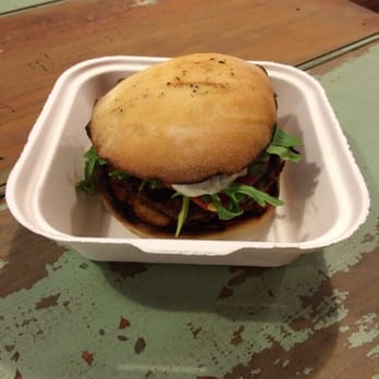 Misters - Indoor picnic anyone? - Cafes Near Me - Auckland, AUK